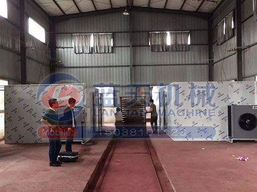 湖北水果烘干機安裝現場